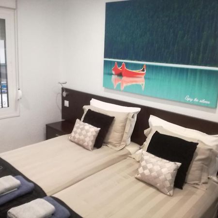 2 Bedroom Newly Renovated Bungalow Close To Bars & Restaurants Los Alcázares Kültér fotó