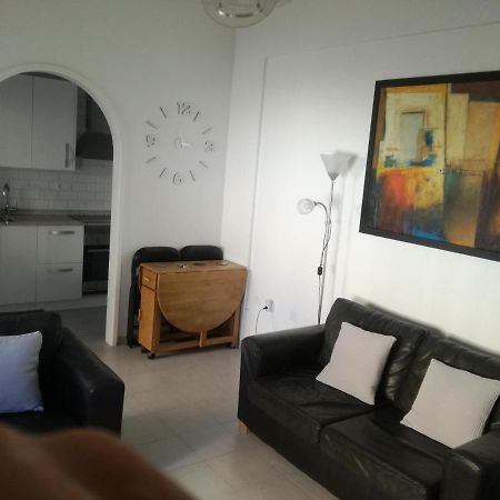 2 Bedroom Newly Renovated Bungalow Close To Bars & Restaurants Los Alcázares Kültér fotó