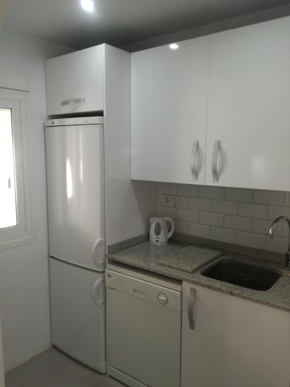 2 Bedroom Newly Renovated Bungalow Close To Bars & Restaurants Los Alcázares Kültér fotó